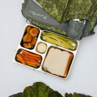 TheInspiredHome.org // Healthy Bento Lunchbox Ideas featuring PlanetBox!