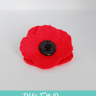 TheInspiredHome.org // DIY Felt Poppy for Remembrance Day / Veterans Day